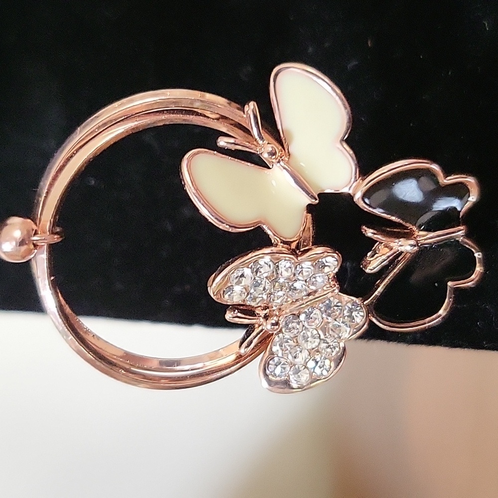 Butterfly earrings - Picture 2 of 4